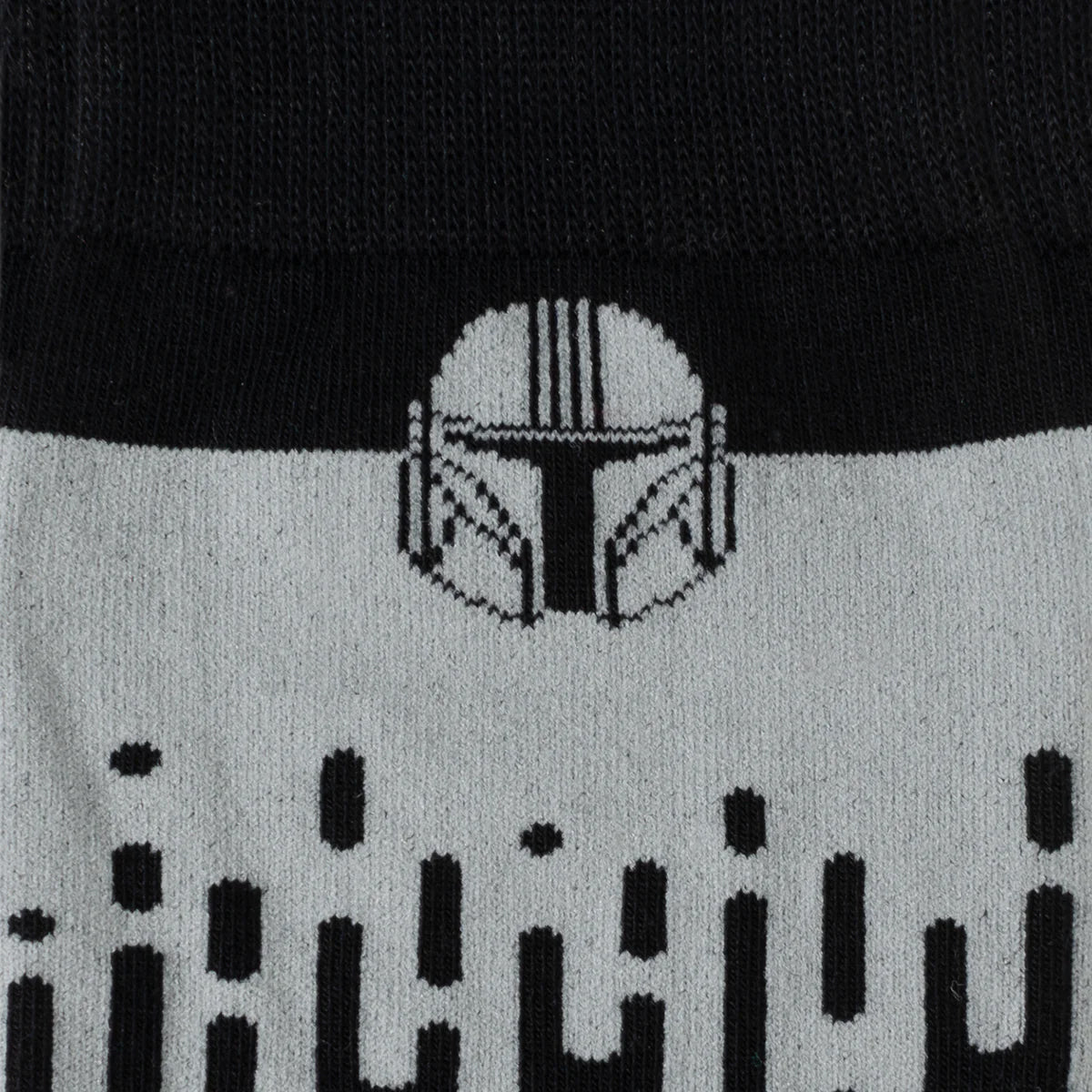Star Wars The Mandalorian This Is The Way Socks and Lapel Pin Set